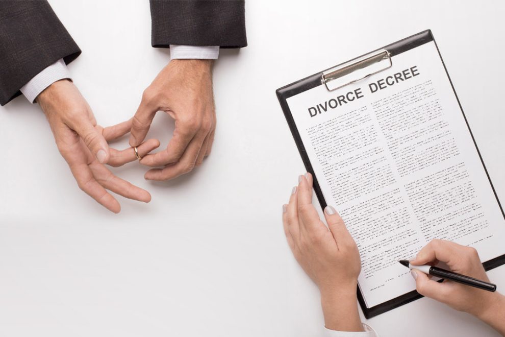 can-a-mediator-file-the-divorce-papers