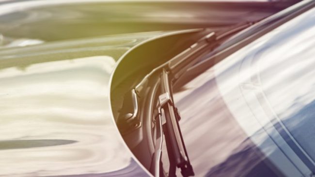 Aftermarket-Vs.-OEM-Windshield-Glass